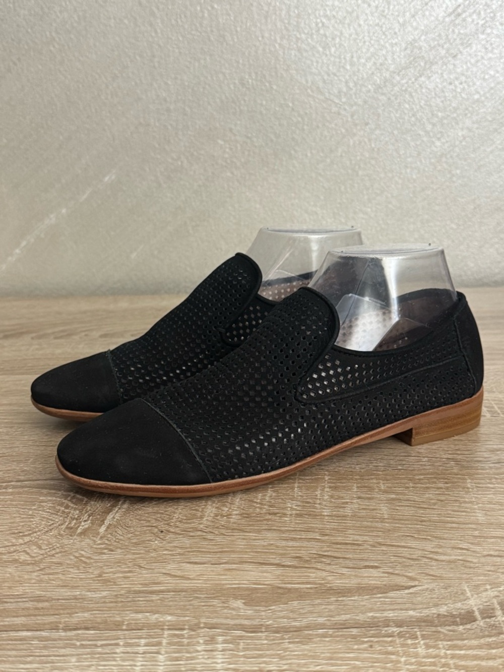 Jeffrey Campbell Women 8.5 Black Laser Cut Suede Loafers